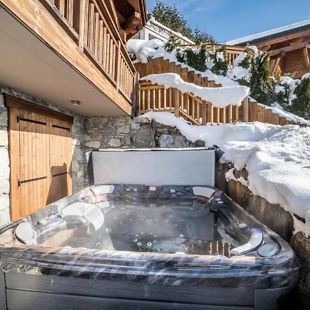 Chalet Omaroo Ii - By Emerald * Morzine