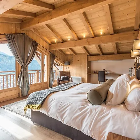 Chalet Omaroo Ii - By Emerald *