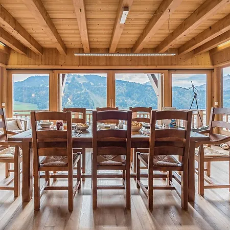 Chalet Omaroo Ii - By Emerald Chalet