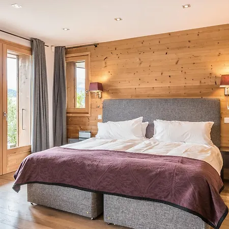 Chalet Omaroo Ii - By Emerald Chalet *
