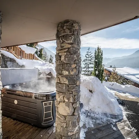 Chalet Omaroo Ii - By Emerald Chalet