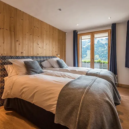 Chalet Omaroo Ii - By Emerald Chalet